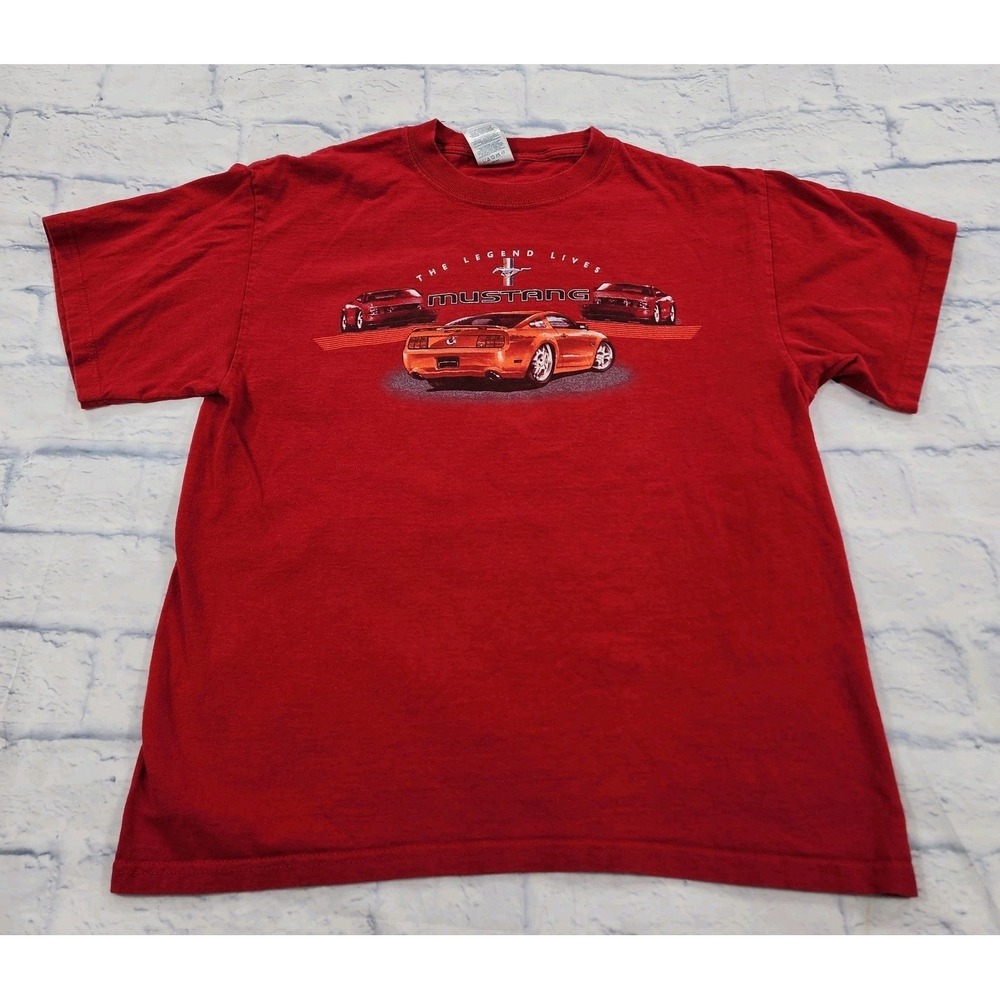 Ford Mustang MENS SIZE M The Legend Lives Racing Red T Shirt VINTAGE 90s